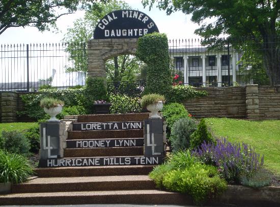 Loretta Lynn Home